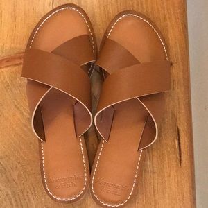 Abercrombie Tan Sandals
